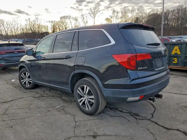 5FNYF6H51JB038764 2018 HONDA PILOT - Image 2