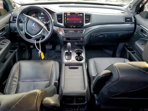 5FNYF6H51JB038764 2018 HONDA PILOT - Image 8