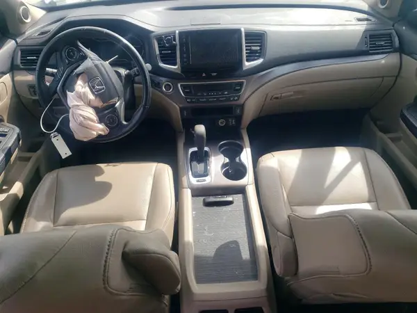 5FNYF6H51JB049814 2018 HONDA PILOT - Image 8