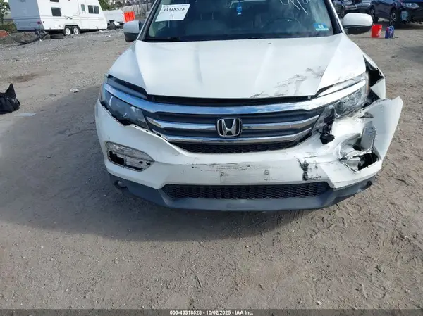 2018 HONDA PILOT auction photo 6