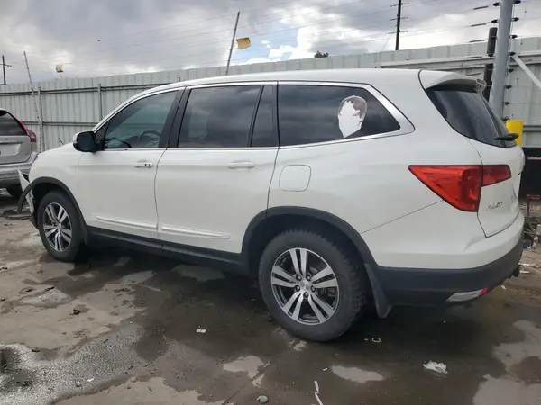5FNYF6H51JB073028 2018 HONDA PILOT - Image 2