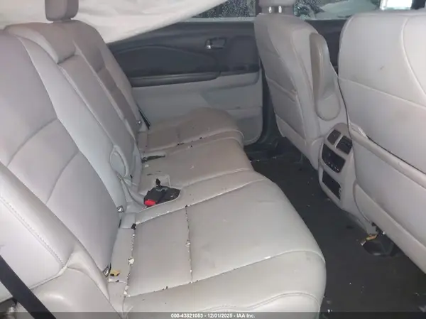 5FNYF6H51KB026888 2019 HONDA PILOT - Image 8