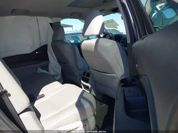 5FNYF6H51KB092261 2019 HONDA PILOT - Image 8