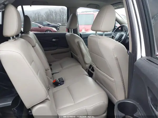 5FNYF6H51LB002088 2020 HONDA PILOT - Image 8