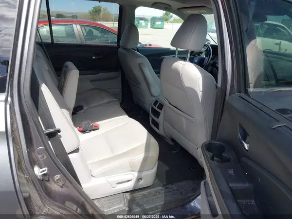 5FNYF6H51LB039495 2020 HONDA PILOT - Image 8