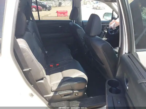 5FNYF6H51MB058615 2021 HONDA PILOT - Image 8