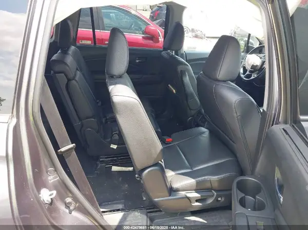 5FNYF6H51MB077312 2021 HONDA PILOT - Image 8
