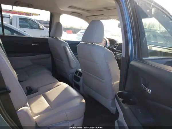 5FNYF6H52GB036739 2016 HONDA PILOT - Image 8
