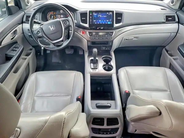 5FNYF6H52GB067604 2016 HONDA PILOT - Image 8