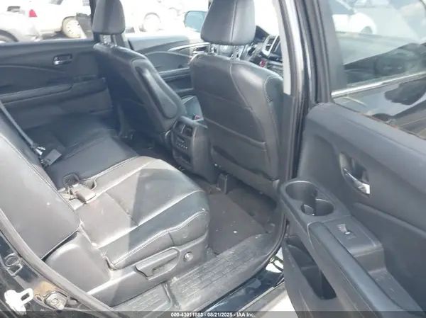 5FNYF6H52GB068591 2016 HONDA PILOT - Image 8