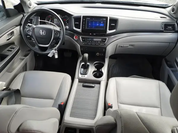 5FNYF6H52GB099677 2016 HONDA PILOT - Image 8