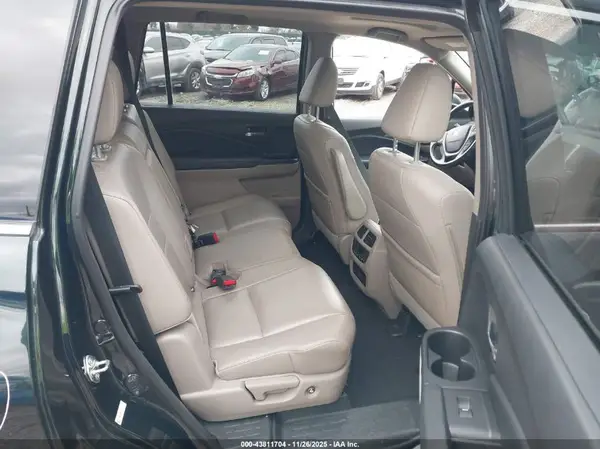 5FNYF6H52GB100374 2016 HONDA PILOT - Image 8