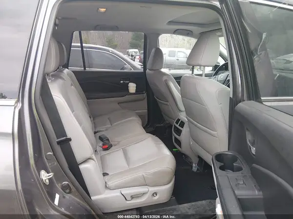 5FNYF6H52GB121404 2016 HONDA PILOT - Image 8