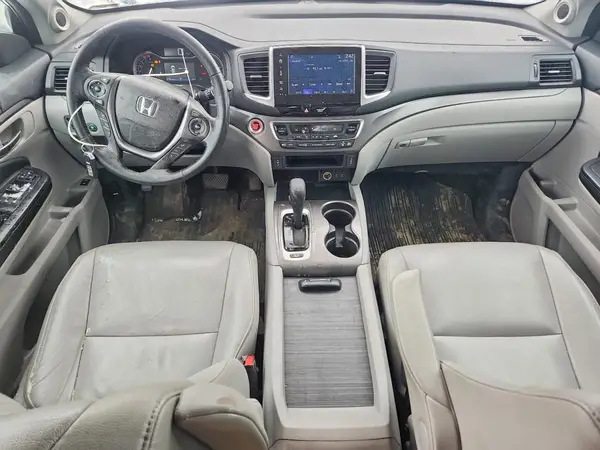 5FNYF6H52HB023135 2017 HONDA PILOT - Image 8