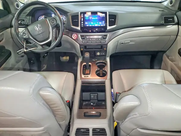 5FNYF6H52HB030201 2017 HONDA PILOT - Image 8