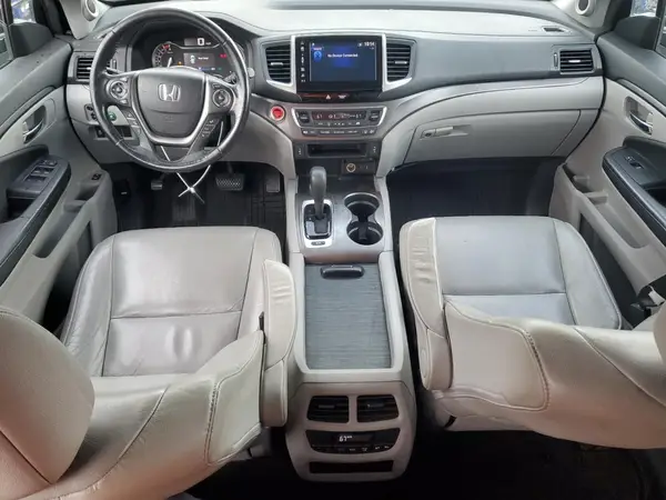 5FNYF6H52HB032708 2017 HONDA PILOT - Image 8