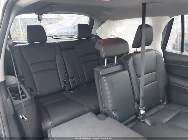 5FNYF6H52HB033129 2017 HONDA PILOT - Image 8