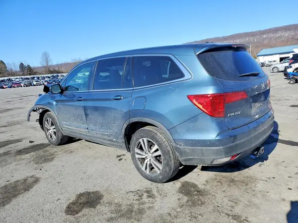 5FNYF6H52HB042381 2017 HONDA PILOT - Image 2