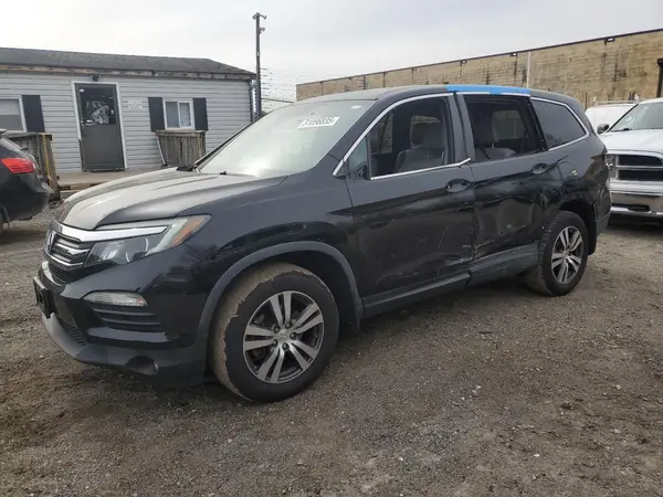 5FNYF6H52HB043689 2017 HONDA PILOT - Image 1
