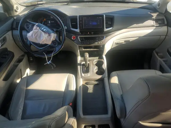 5FNYF6H52HB050836 2017 HONDA PILOT - Image 8