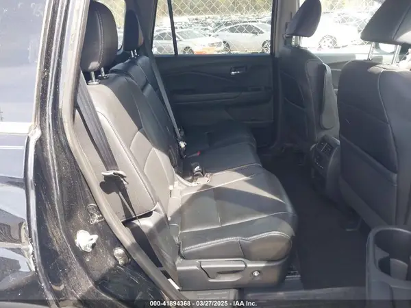 5FNYF6H52HB056863 2017 HONDA PILOT - Image 8