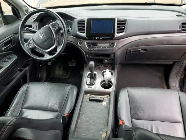 5FNYF6H52HB074019 2017 HONDA PILOT - Image 8