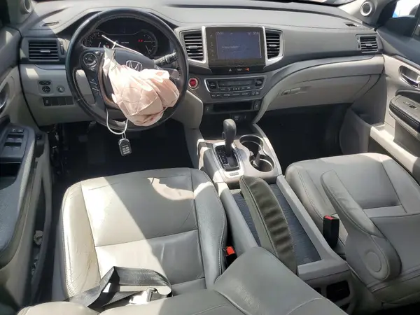 5FNYF6H52HB079267 2017 HONDA PILOT - Image 8