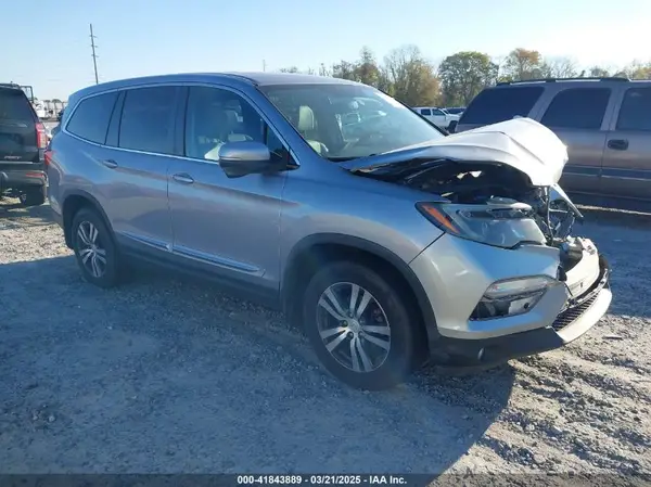 5FNYF6H52HB079737 2017 HONDA PILOT - Image 1