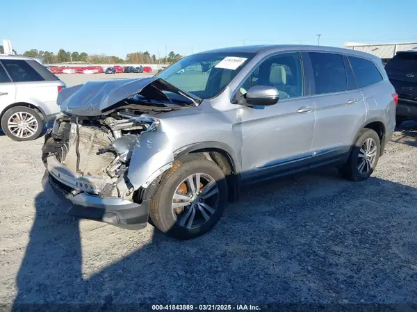 5FNYF6H52HB079737 2017 HONDA PILOT - Image 2
