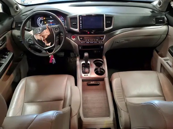 5FNYF6H52HB080080 2017 HONDA PILOT - Image 8