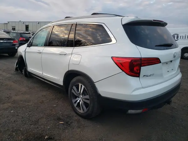 5FNYF6H52HB084968 2017 HONDA PILOT - Image 2