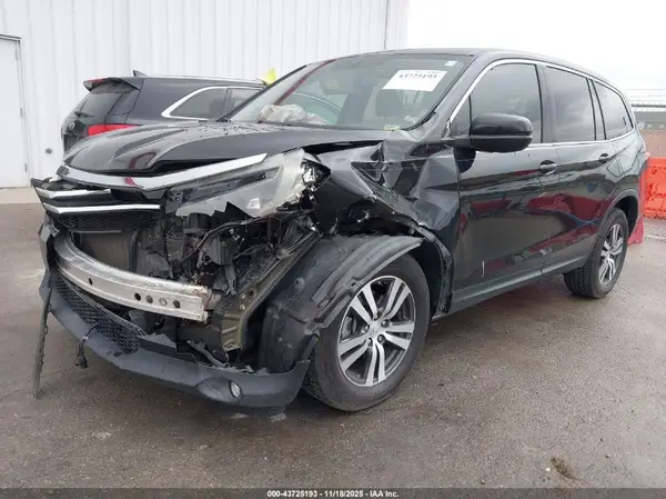 5FNYF6H52HB090382 2017 HONDA PILOT - Image 2