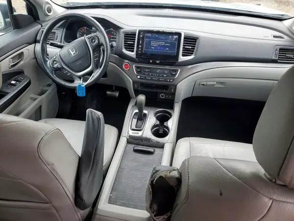 5FNYF6H52HB094156 2017 HONDA PILOT - Image 8