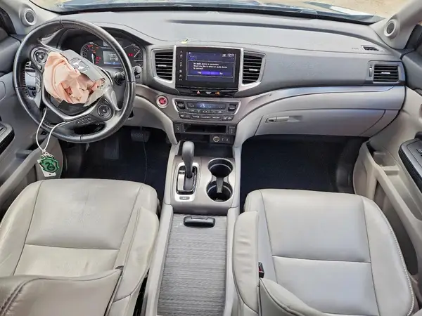 5FNYF6H52HB103485 2017 HONDA PILOT - Image 8