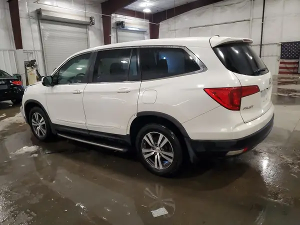 5FNYF6H52JB001335 2018 HONDA PILOT - Image 2