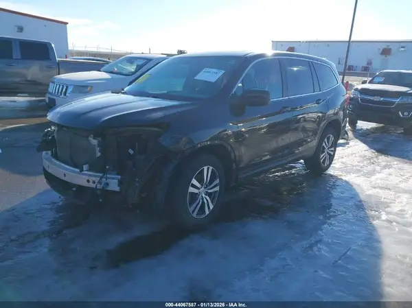 5FNYF6H52JB009273 2018 HONDA PILOT - Image 2