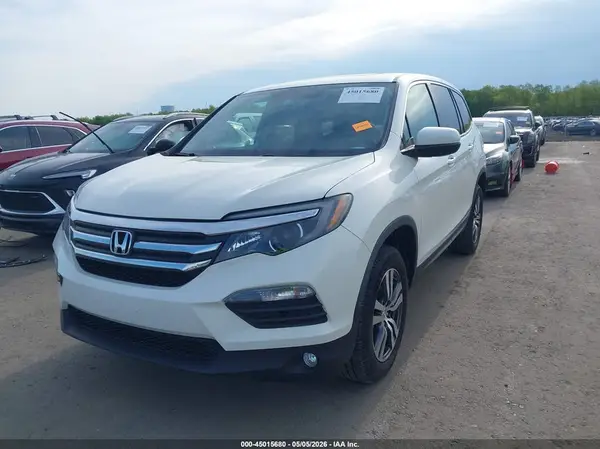 5FNYF6H52JB013162 2018 HONDA PILOT - Image 2