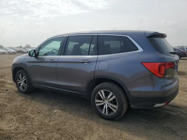 5FNYF6H52JB017857 2018 HONDA PILOT - Image 2