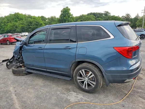 5FNYF6H52JB025330 2018 HONDA PILOT - Image 2