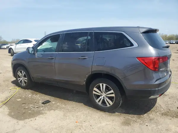 5FNYF6H52JB028860 2018 HONDA PILOT - Image 2