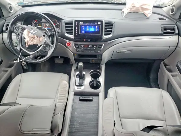 5FNYF6H52JB045898 2018 HONDA PILOT - Image 8