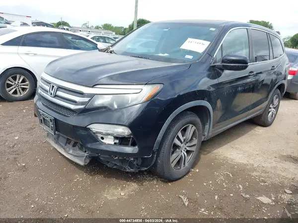 5FNYF6H52JB048090 2018 HONDA PILOT - Image 2