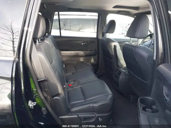 5FNYF6H52JB054827 2018 HONDA PILOT - Image 8