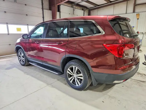 5FNYF6H52JB070834 2018 HONDA PILOT - Image 2