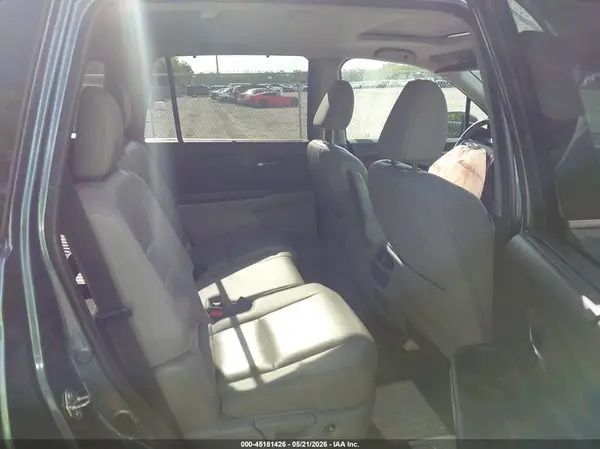 5FNYF6H52KB043506 2019 HONDA PILOT - Image 8
