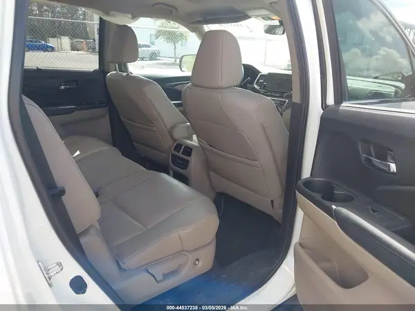 5FNYF6H52KB052612 2019 HONDA PILOT - Image 8
