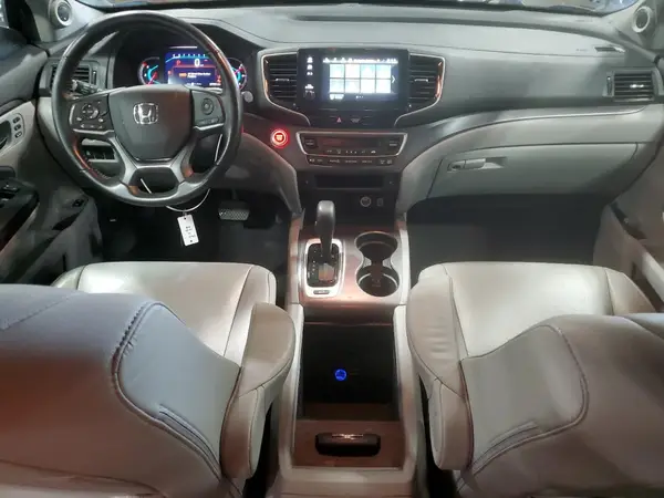 5FNYF6H52KB055719 2019 HONDA PILOT - Image 8