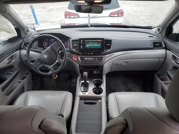5FNYF6H52KB063741 2019 HONDA PILOT - Image 8