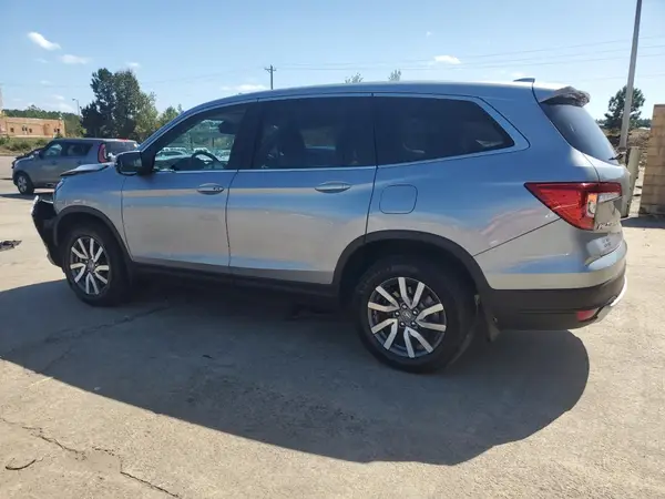 5FNYF6H52LB025704 2020 HONDA PILOT - Image 2