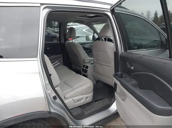 5FNYF6H52MB006457 2021 HONDA PILOT - Image 8